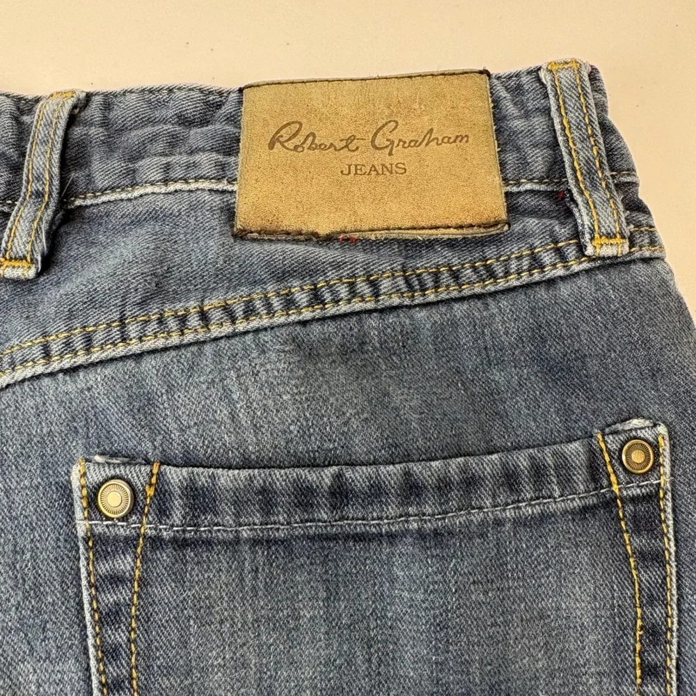 Robert Graham Slim Jim Mens 34 Italian Denim Jeans 100% Cotton Medium Wash